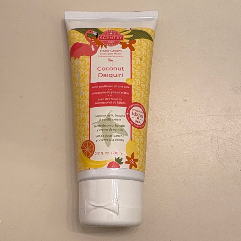 Scentsy Coconut Daiquiri Hand Cream - Yellow and White